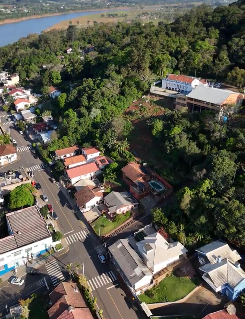 WhatsApp Image 2025-11-17 at 10.49.05 WhatsApp Image 2025-11-17 at 10.49.05