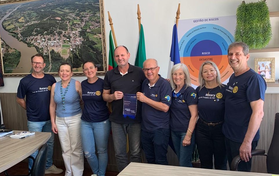 Governador distrital do Rotary Club visita Cruzeiro do Sul