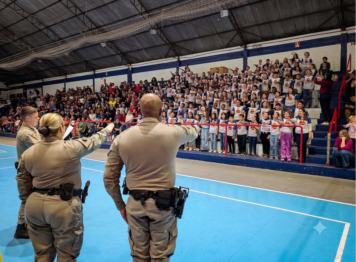 Proerd forma 130 estudantes e reforça prevenção às drogas e à violência em Cruzeiro do Sul