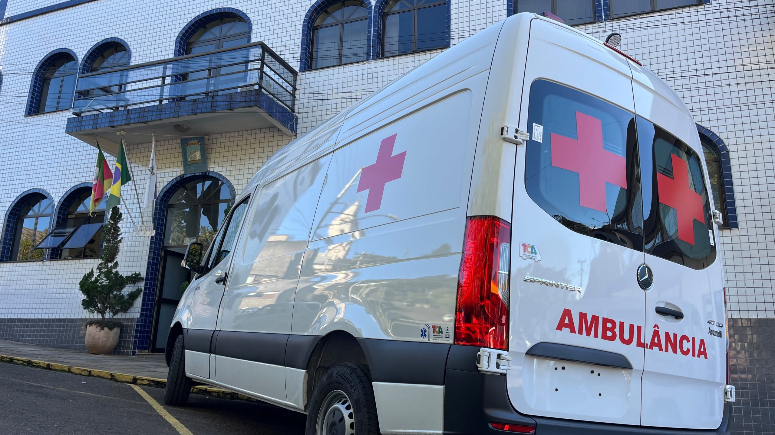 ambulância a ambulância a