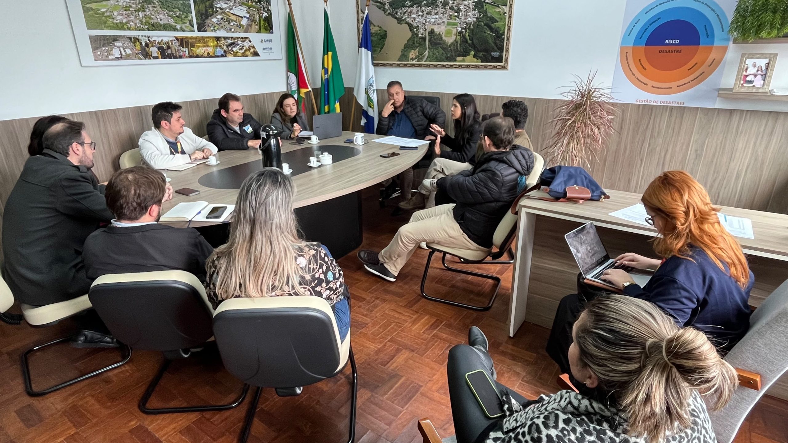 Município recebe equipe da Secretaria da Reconstrução Gaúcha para iniciar implantação do Plano Integrado de Requalificação Urbanística