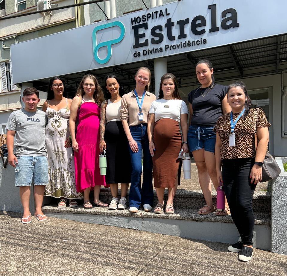 Gestantes e parceiros participam de visita à maternidade do Hospital Estrela
