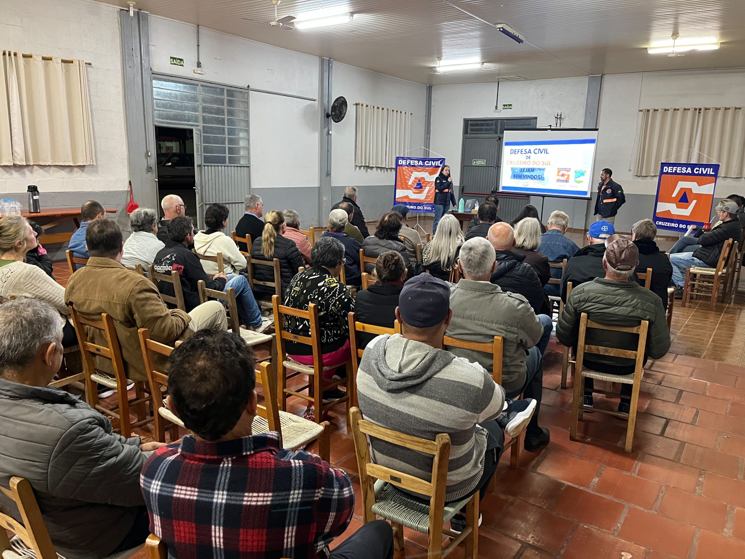 Cruzeiro do Sul apresenta Plano de Contingência aos moradores dos bairros Glucostark e Bom Fim