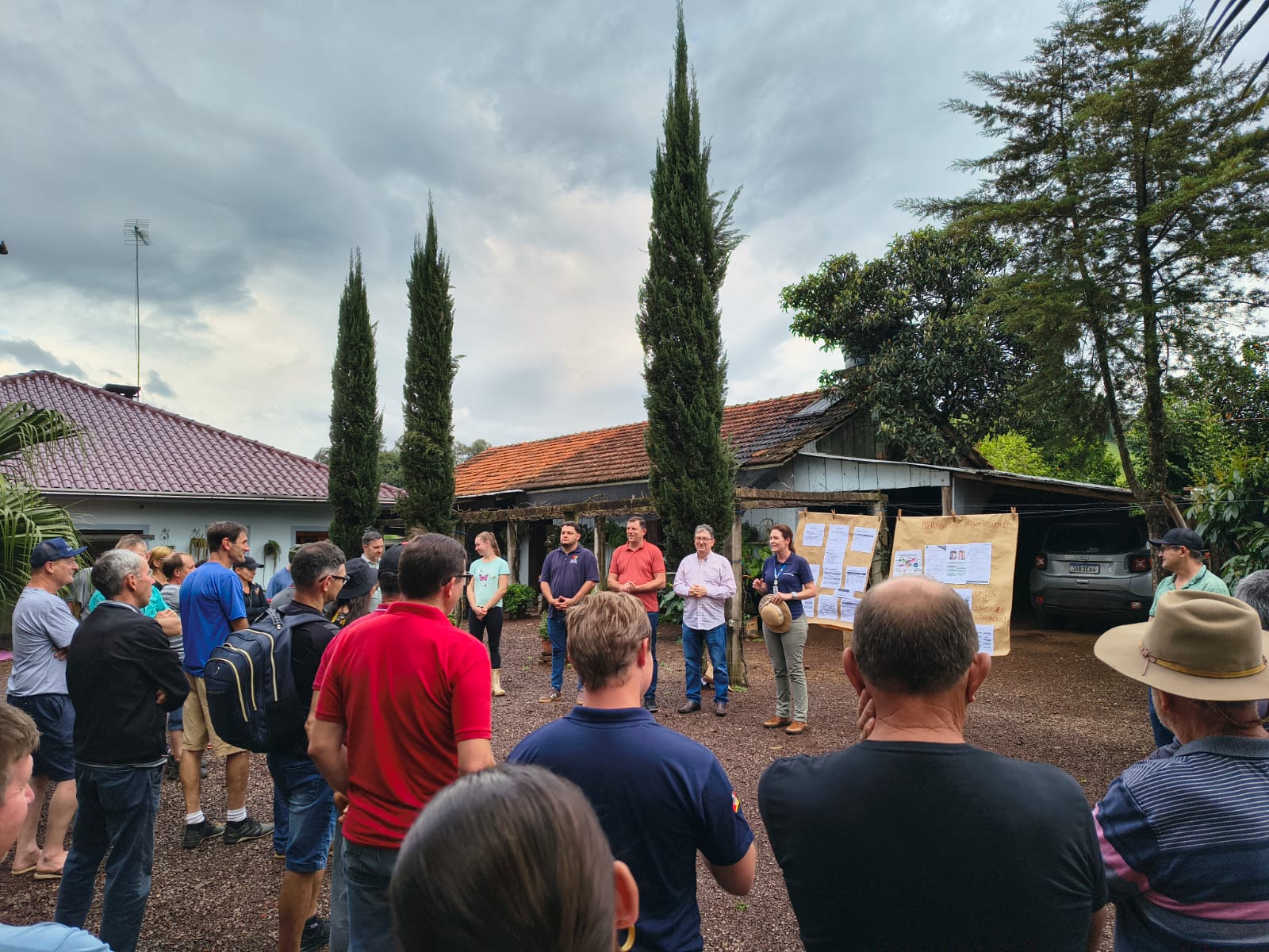 Cruzeiro do Sul participa de Tarde de Campo sobre recuperação e resiliência dos solos