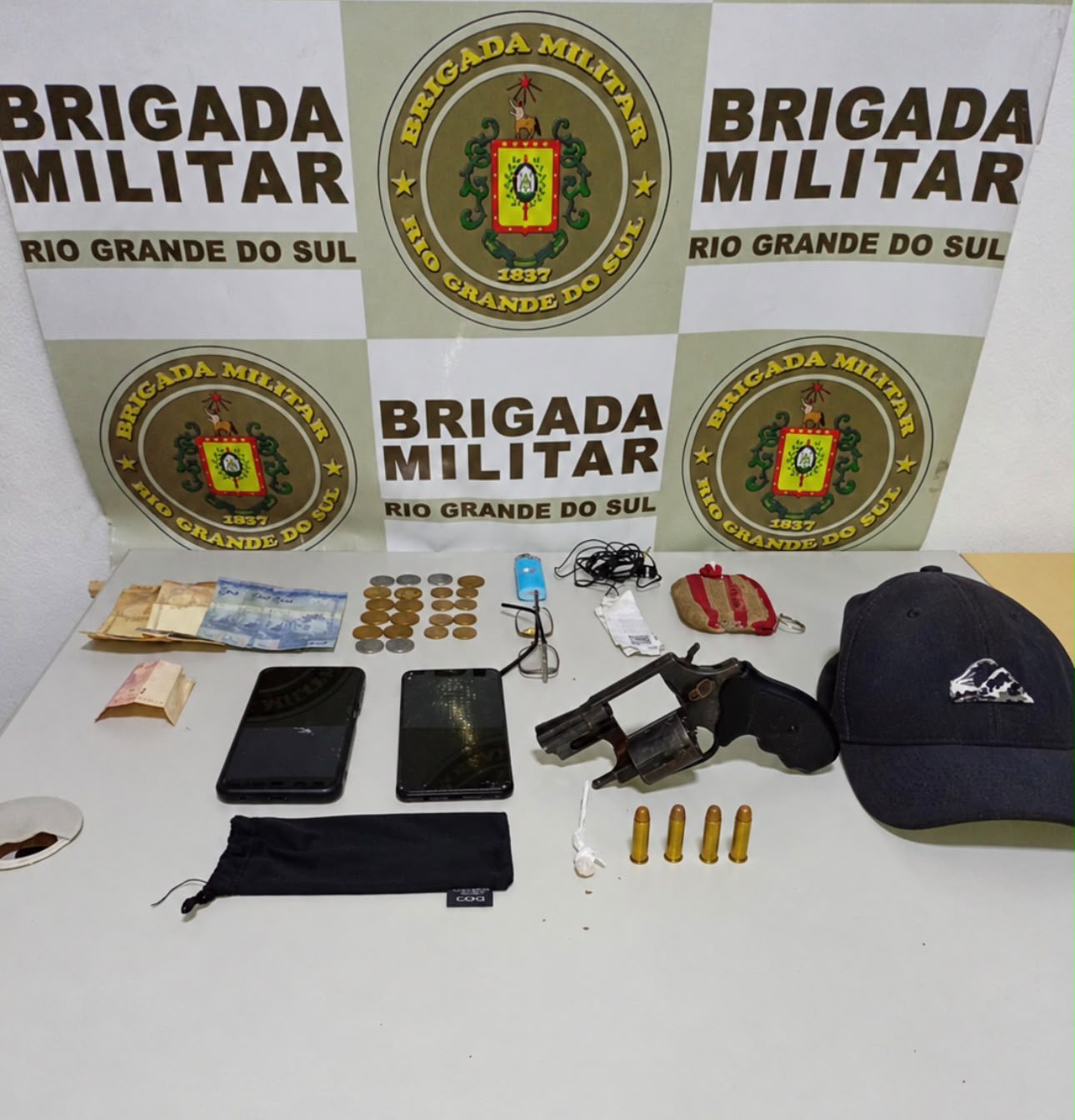 BM prende foragido da Justiça após roubo a residência no interior do município